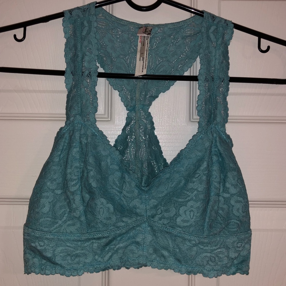 FREE PEOPLE LACE BRALETTE